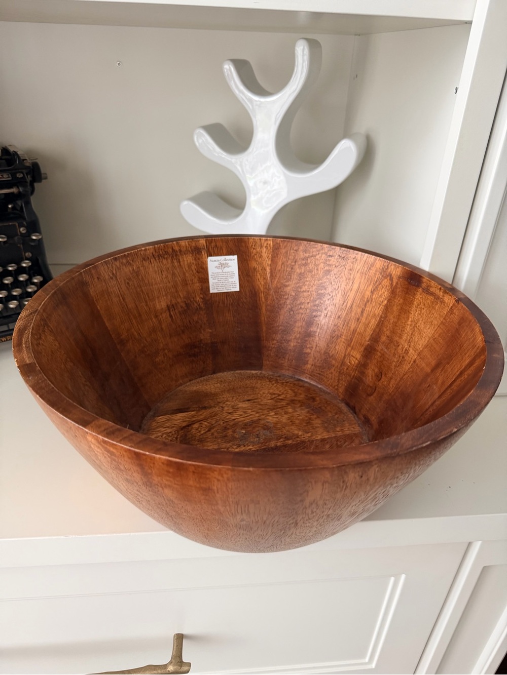 AUTHENTIC KITCHEN ACACIA Collection Wood XL Large Bowl BRAND NEW